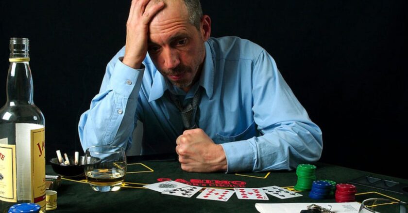 How to Recognize the Signs of Problem Gambling